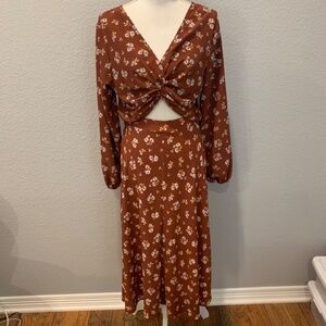 Size Medium Altar’d State Floral NWT Long Skirt Maxi & NWOT Long Sleeved Cropped